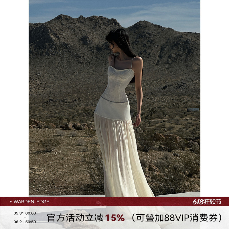 Hanhaotian Warden Edge Apricot-Colored Strapless Dress for Women, Summer Off-Shoulder Waist-Cinching Slimming Long Dress