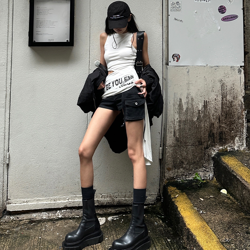 Han Hao Tian Wardenedge Xumi Jiezi Workwear Denim Shorts for Petite Women, Slimming with Three-Dimensional Pockets Han Hao Tian Wardenedge Xumi Jiezi Workwear Denim Shorts for Petite Women, Slimming with Three-Dimensional Pockets