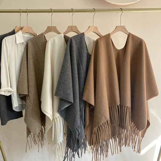 Warm outerwear women's scarf Digesta high-end