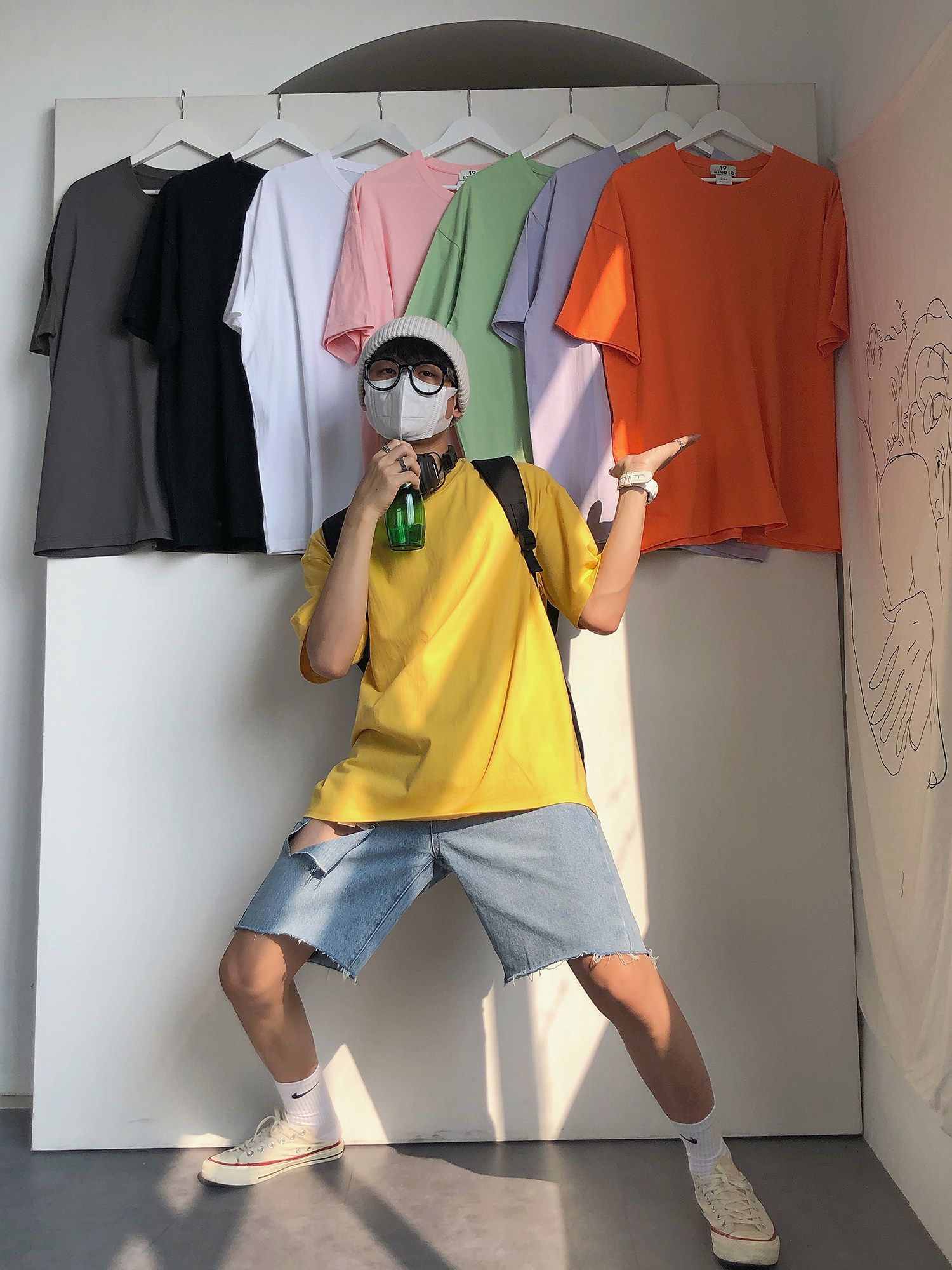 19studio Korean version of solid color cotton tee base shirt couple wild casual crew neck loose short-sleeved men t-shirt women