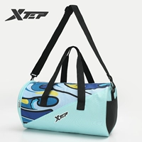 Баррель светло -голубой цветок 【Независимое обувное склад с влажным и влажным разделением】