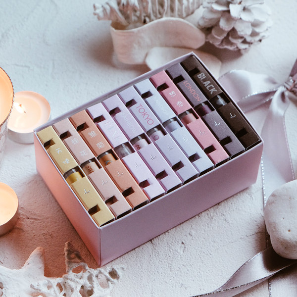 17天猫金妆奖 气味图书馆 女士持久淡香收藏家礼盒套装 2ml*10只 天猫优惠券折后￥49包邮（￥69-20） 3款可选