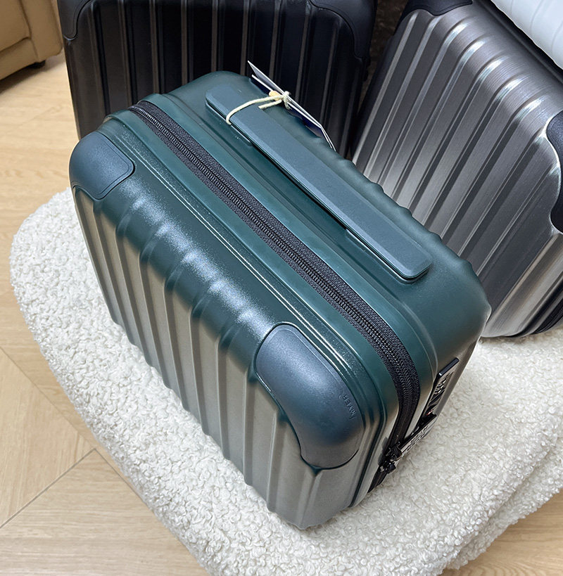 чемодан 时尚小型迷你化妆包手提箱出行便捷小箱子ykk拉炼 炼 𫔀密码箱收纳箱包 Myer