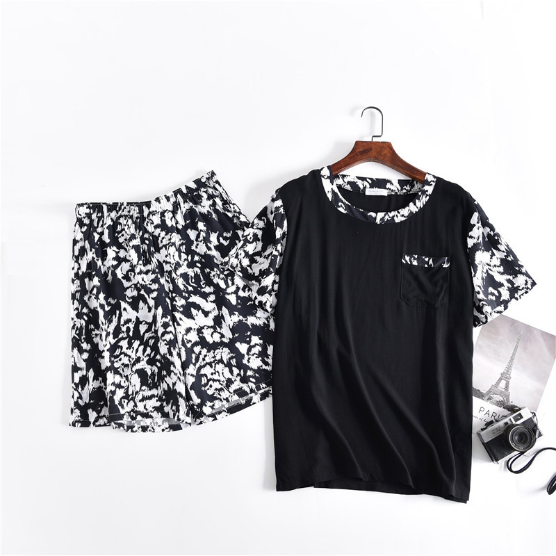 Summer mens cỡ lớn bông cotton lụa len ngắn tay quần năm điểm giản dị phù hợp với gia đình bình thường có thể mặc.