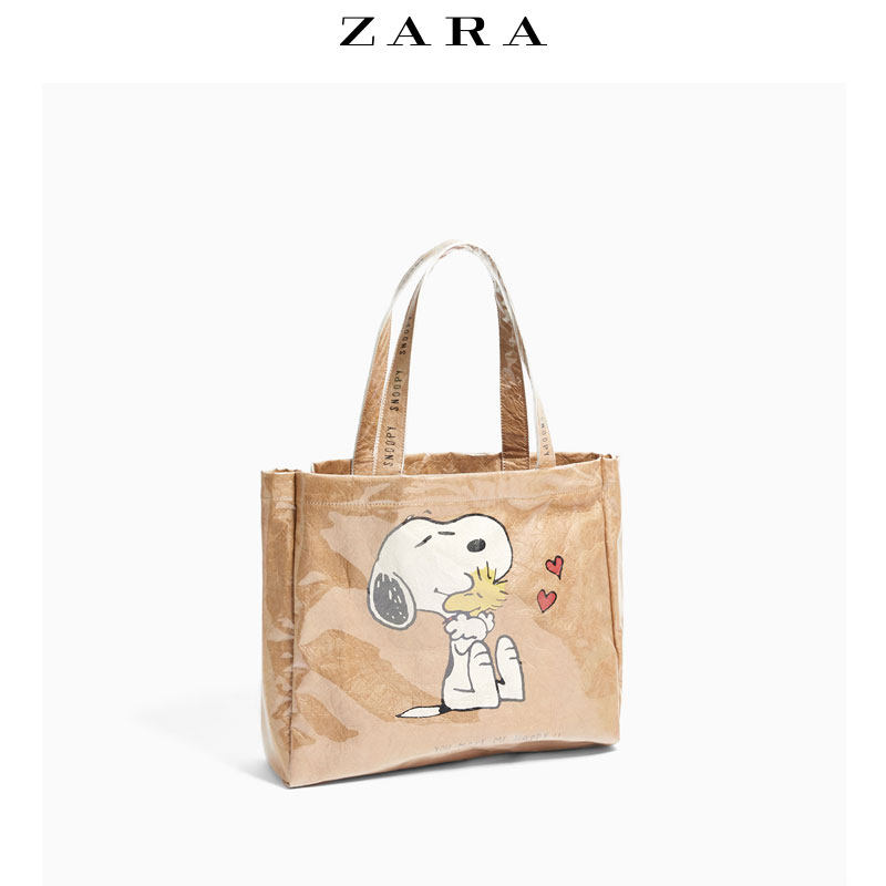 zara snoopy