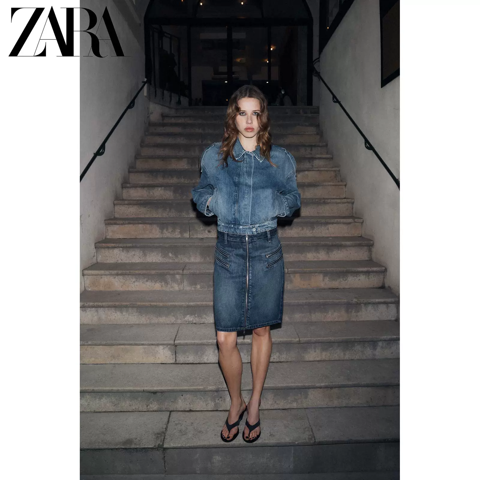 ZARA 2026 Весна и Лето новое поступление женская короткая джинсовая куртка с завязками 8727071 400