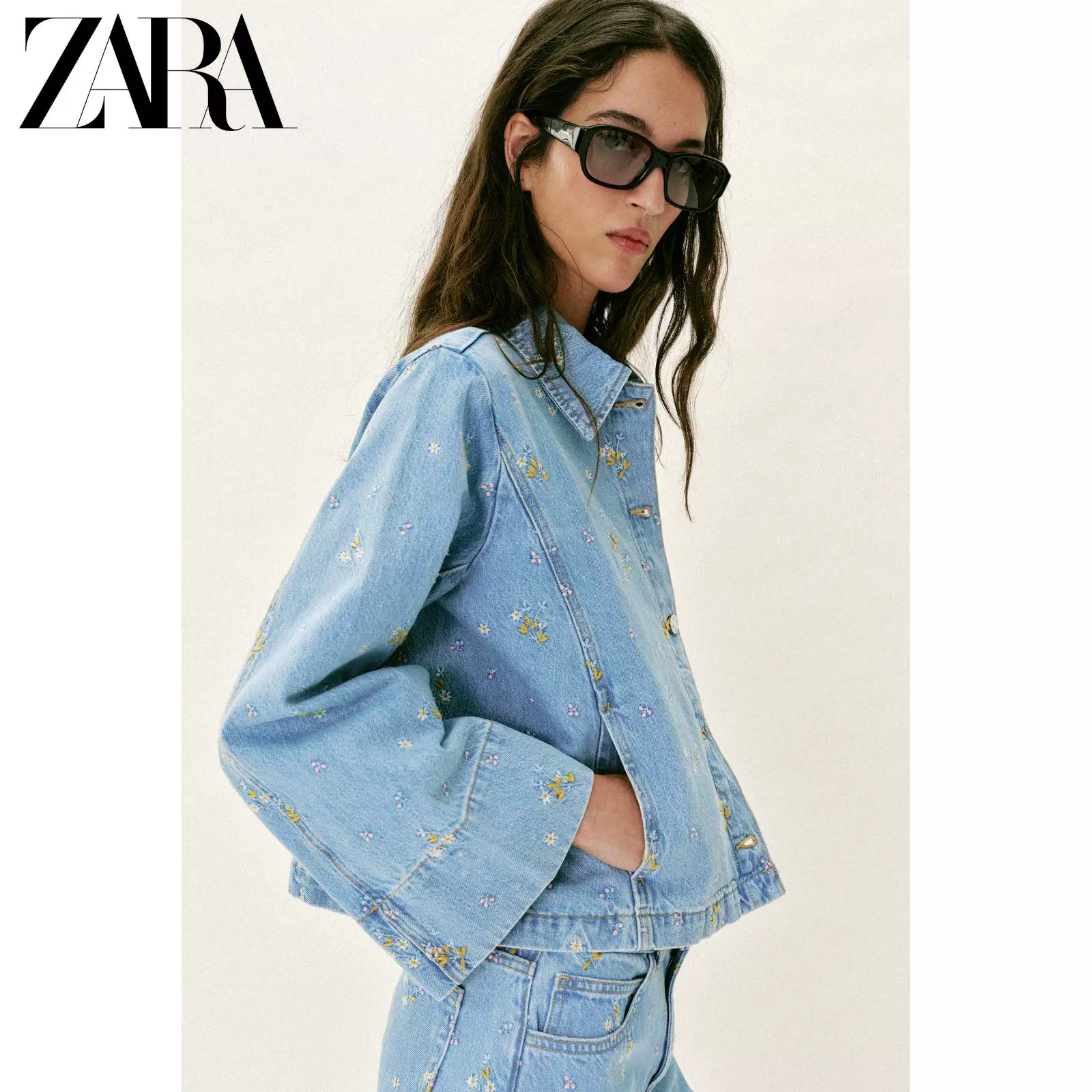 ZARA 2026 дамская Z1975 вышитый цветочным рисунком джинсовый жакет 7147032 427
