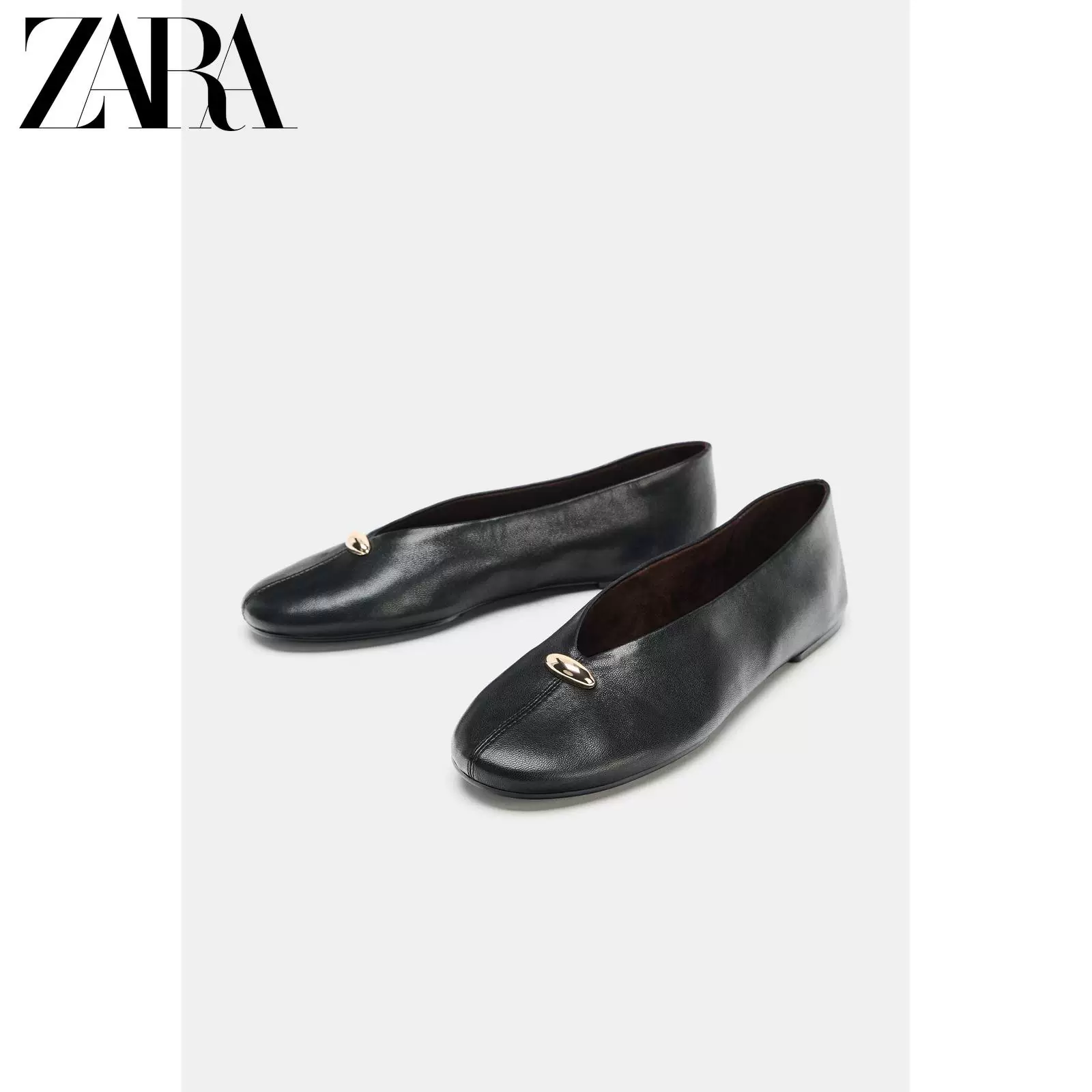 ЖЕНСКИЕ ТУФЛИ ZARA весна/лето 2026 мягкий эффект кожа отделка туфли-балетки плоские 2562610 800
