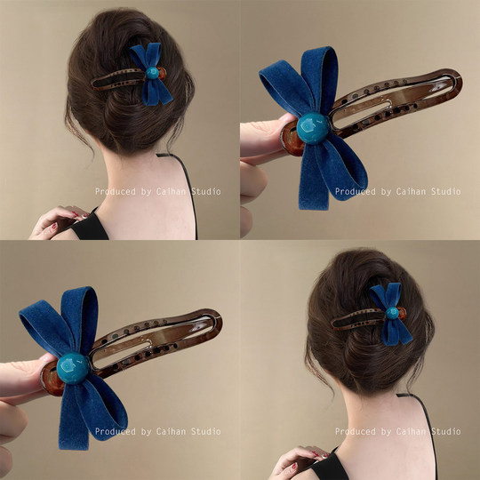 Côte d'Azur~Velvet bow duckbill clip