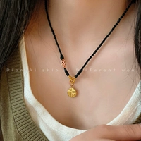 Готовый продукт - черная веревка - розовый цветок - с подвеской