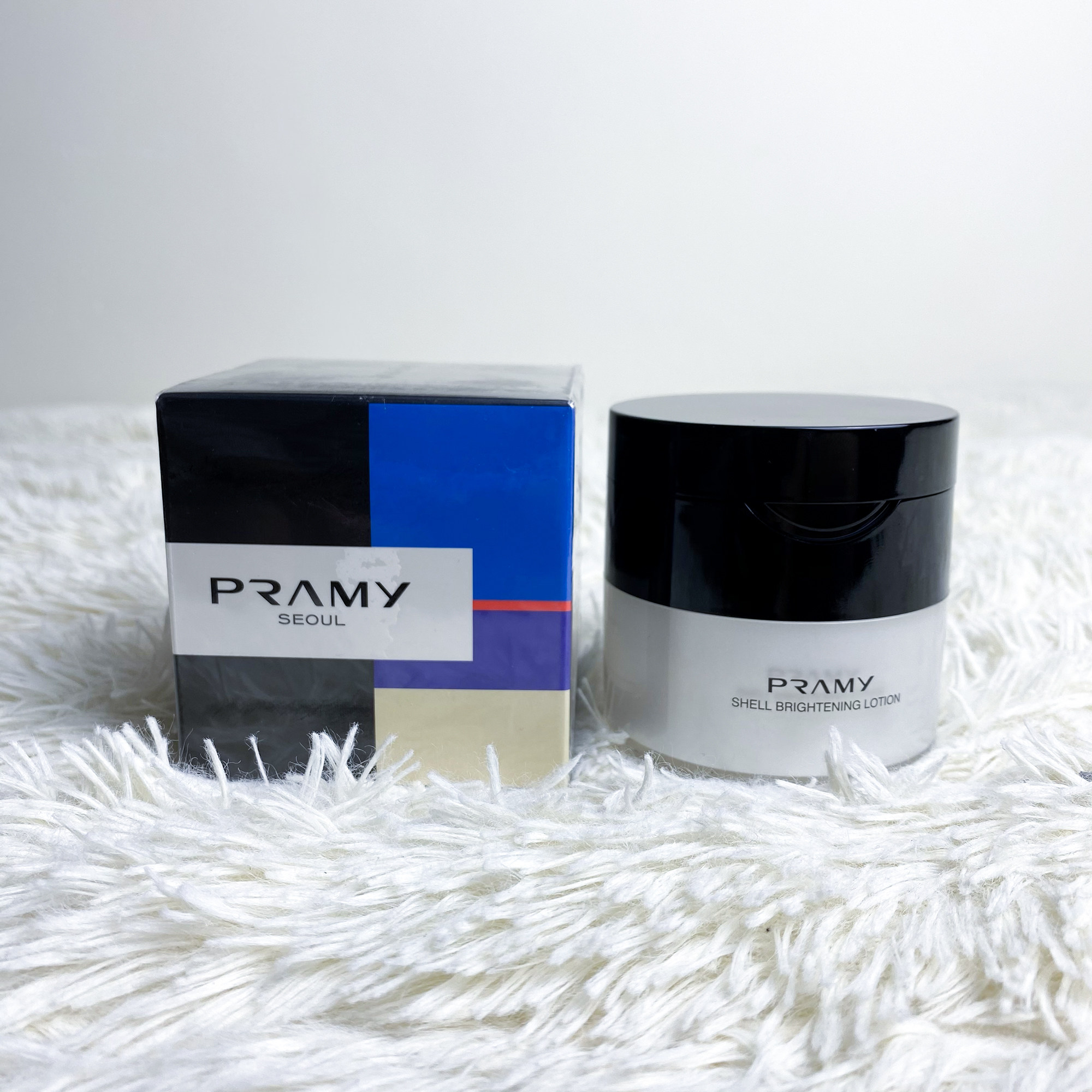 Bai Ruimei Shell Light Sensitive Liquid Makeup Primer Moisturizing Brightening Rest assured to buy