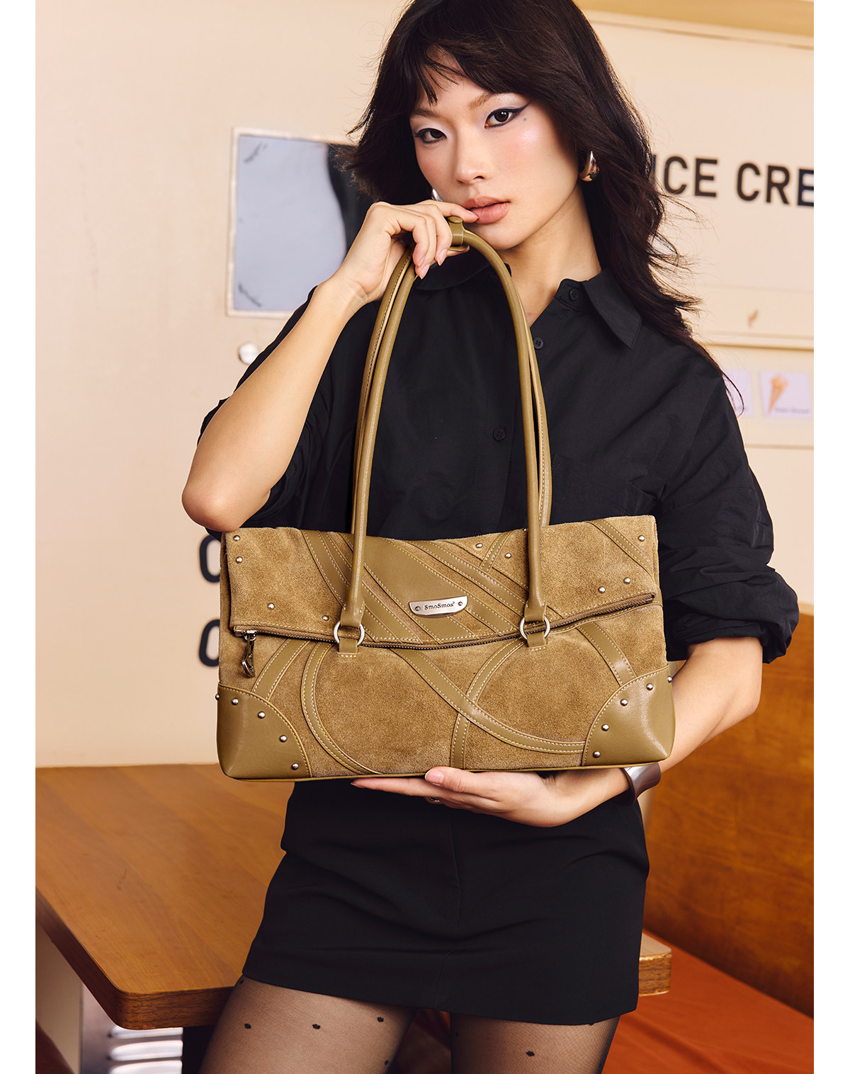SmoSmos Caramel Suede Baguette Underarm Bag