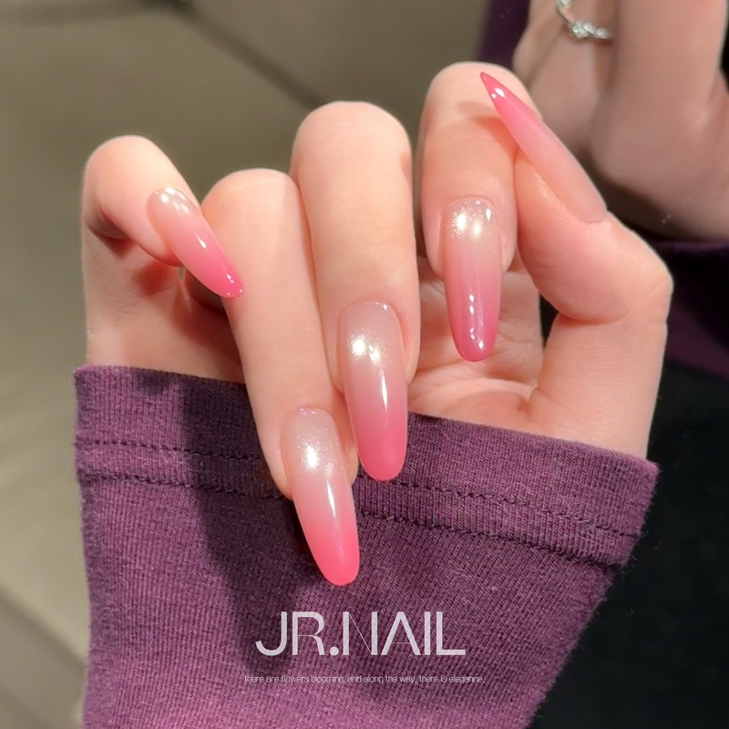 【Delicate】Purely Handmade Short-Length Wearable Nails with Peach Gradient and Cat-Eye Effect, Dazzling Sparkle, 2026 Summer New Model