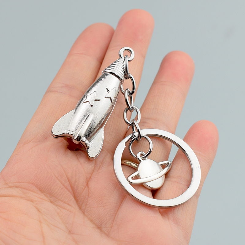 Creative Rocket Keychain Astronaut Pendant Spaceship Metal Rocket Keychain Rocket Ornament Small Gift