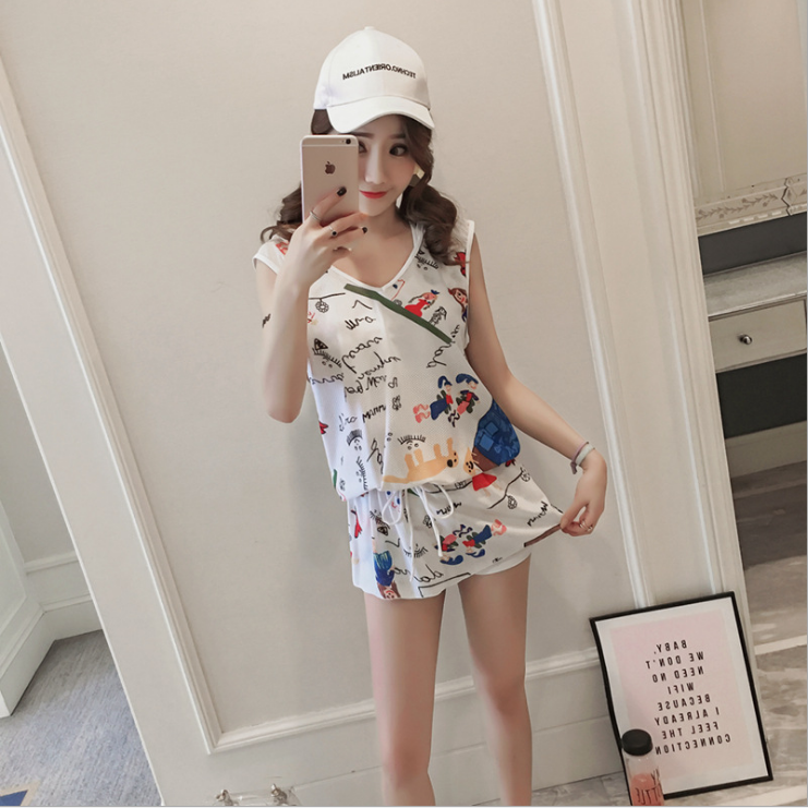 DK new swimsuit bikini three-piece hooded sports thin belly cover swimsuit women's hot spring conservative swimming suit