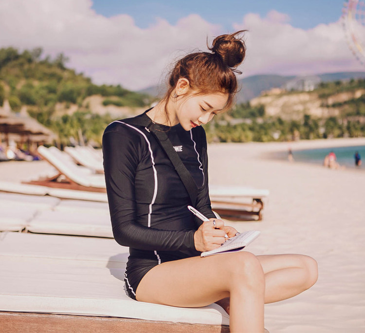 Swimwear Image 6