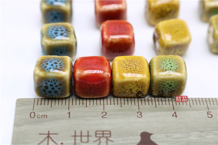 Ceramic square bead bead flower glaze cube diy bracelet sweater chain 0.19 yuan a pack of price