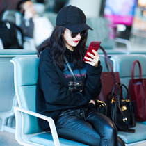 Yang Mi the same Korean version of the black plus velvet thick sweater womens loose 2021 winter new bf hooded pullover jacket