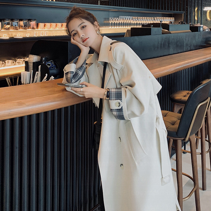 This year's popular windbreaker coat female spring and autumn 2023 new early autumn large size loose slim waist coat