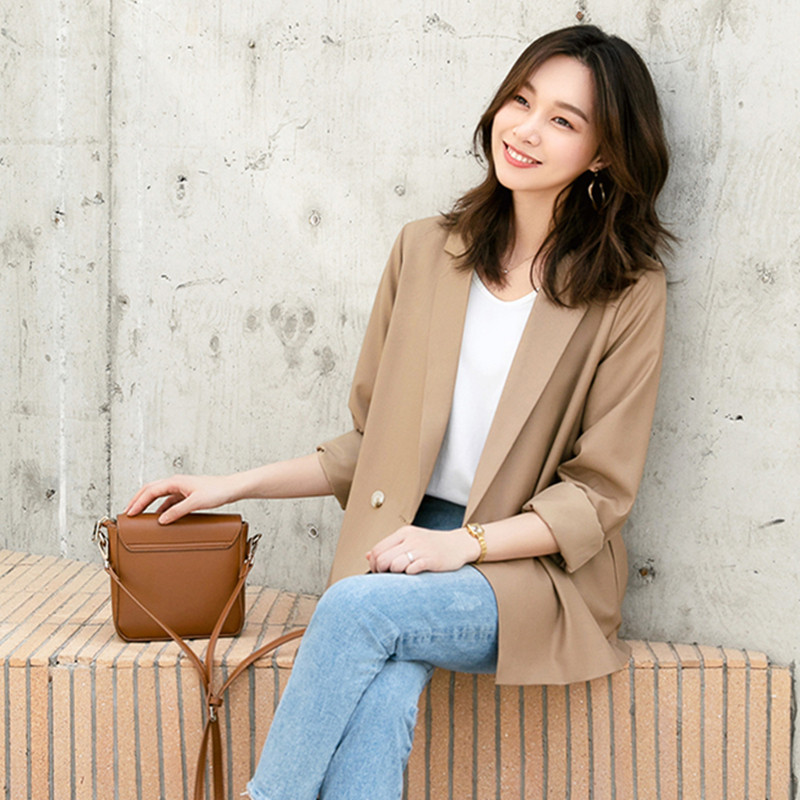 Suit coat woman 2022 Spring and Autumn new Han Edition high - sense casual short Karzai - colored street small suit coat