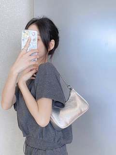 Chain shoulder armpit bag 2025 summer new silver moon bag high-end simple fashion crossbody small bag