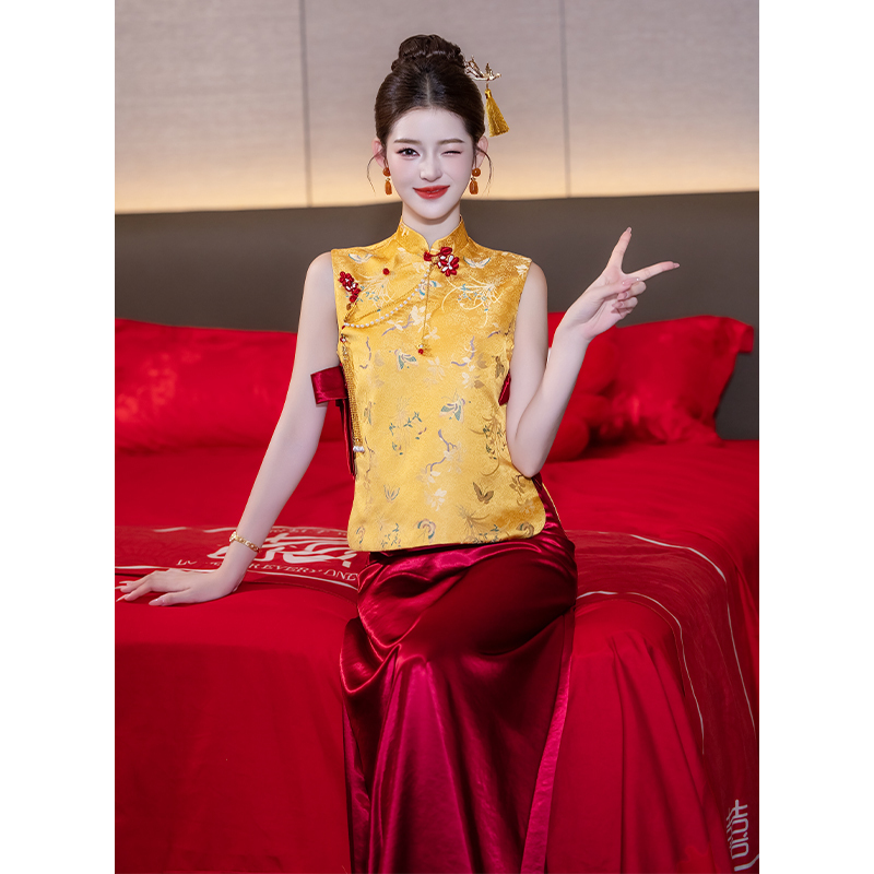 Gold Engagement Dress, New Chinese-Style Cheongsam Set, Bride's Wedding Morning Gown, Toast Dress, 2026 New Model for the Bride's Return Home