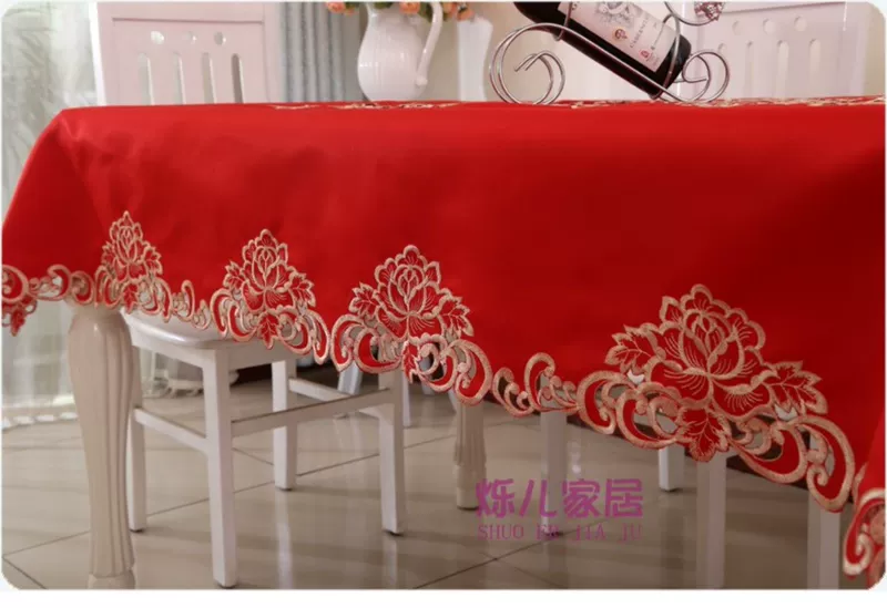 Shuoer nhà khăn trải bàn vải khăn trải bàn khăn trải bàn khăn trải bàn cà phê vải đỏ thêu rỗng đám cưới - Khăn trải bàn khăn trải bàn dưới kính bàn gỗ