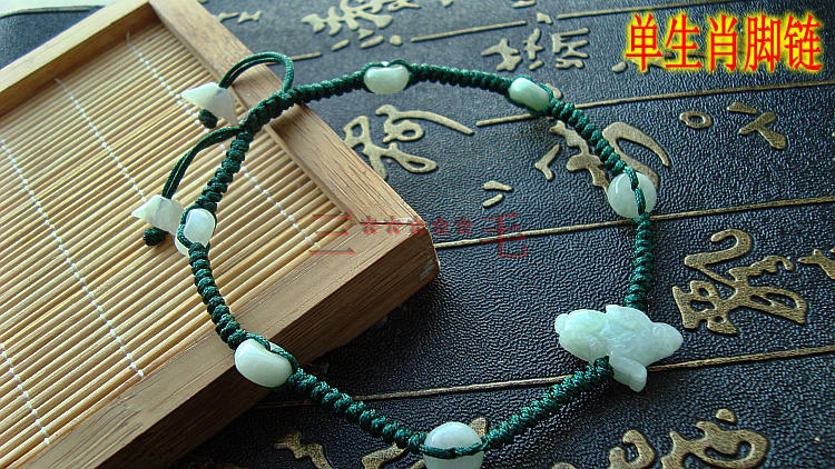 Ngọc bích tự nhiên mười hai cung hoàng đạo vòng tay vòng chân DIY chuột bò hổ rồng rồng rắn ngựa cừu chó mặt dây chuyền lợn - Vòng chân lắc chân nữ vàng đẹp