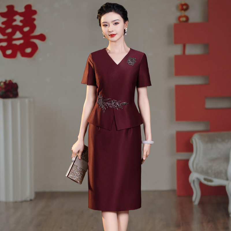 Mother's Two-Piece Dress 2026 New Style Elegant and Youthful Mother-In-Law Wedding Banquet Outfit Bride's Wedding Dress Mother's Two-Piece Dress 2026 New Style Elegant and Youthful Mother-In-Law Wedding Banquet Outfit Bride's Wedding Dress