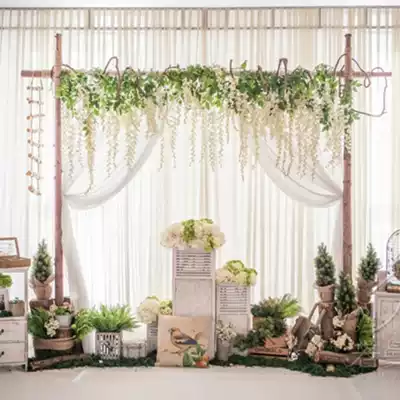 Lawn forest wedding props happy door arch wooden pile flower door stump background ornaments wedding arrangement wooden arch