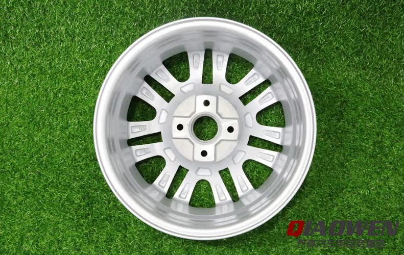 Bánh xe ban đầu cũ Jetta đối tác 14 inch 10 tuổi Jetta tuổi Jetta phụ kiện tám cột bánh xe hợp kim nhôm