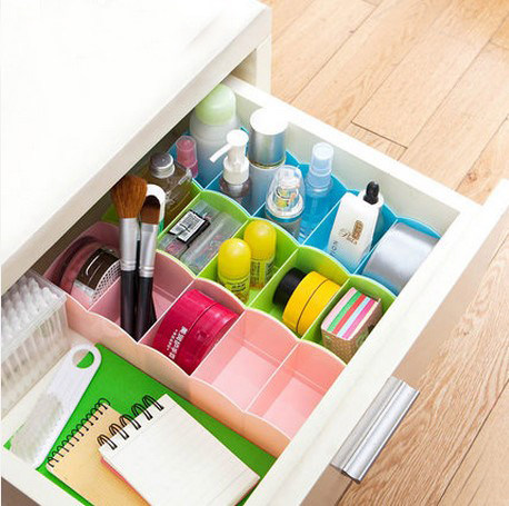 Rishang Japanese easy bear Plastic classification drawer sock storage box Desktop storage finishing box Storage box