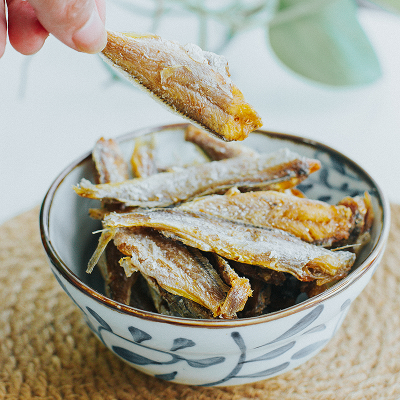 Lotus Youth Snack Snack Little Yellow Yellow Fish Snack Red Snack Food