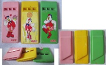 KFC toys early Kiki plastic whistle whistle pink yellow green three-color packaging wear