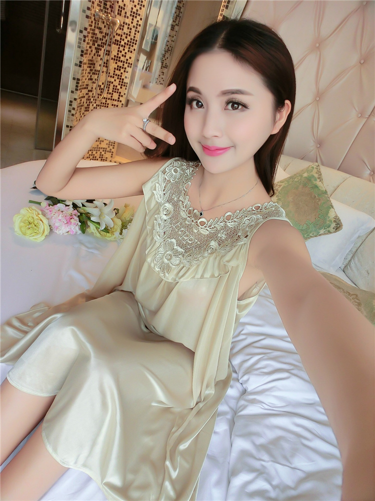 Đồ ngủ của phụ nữ ngắn tay kích thước lớn băng dài lụa mùa hè chất béo MM nightdress lỏng sexy mang thai phụ nữ mang thai nightdress sling