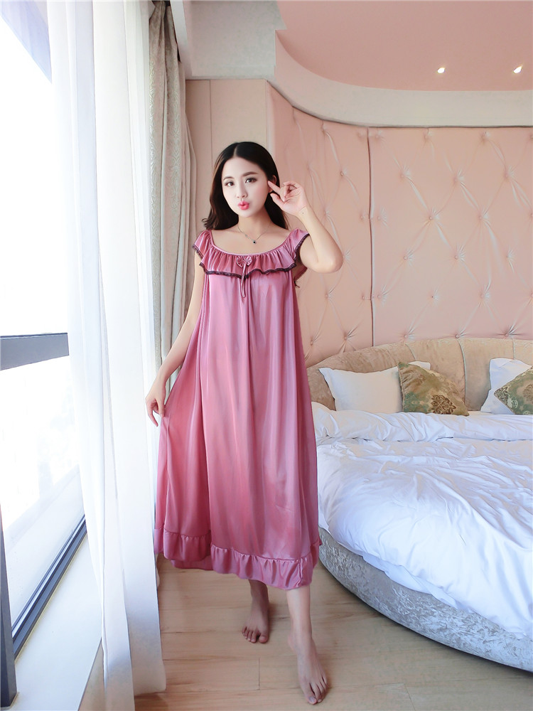 Đồ ngủ của phụ nữ ngắn tay kích thước lớn băng dài lụa mùa hè chất béo MM nightdress lỏng sexy mang thai phụ nữ mang thai nightdress sling