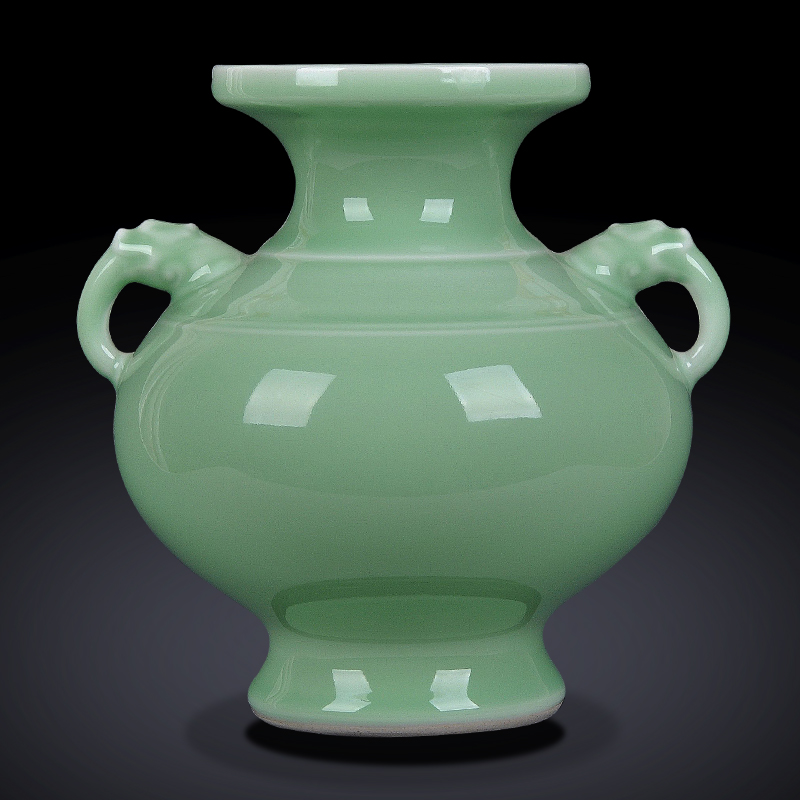 Jingdezhen ceramics antique hand shadow blue bottle of flower arranging rich ancient frame wine sitting room adornment home furnishing articles