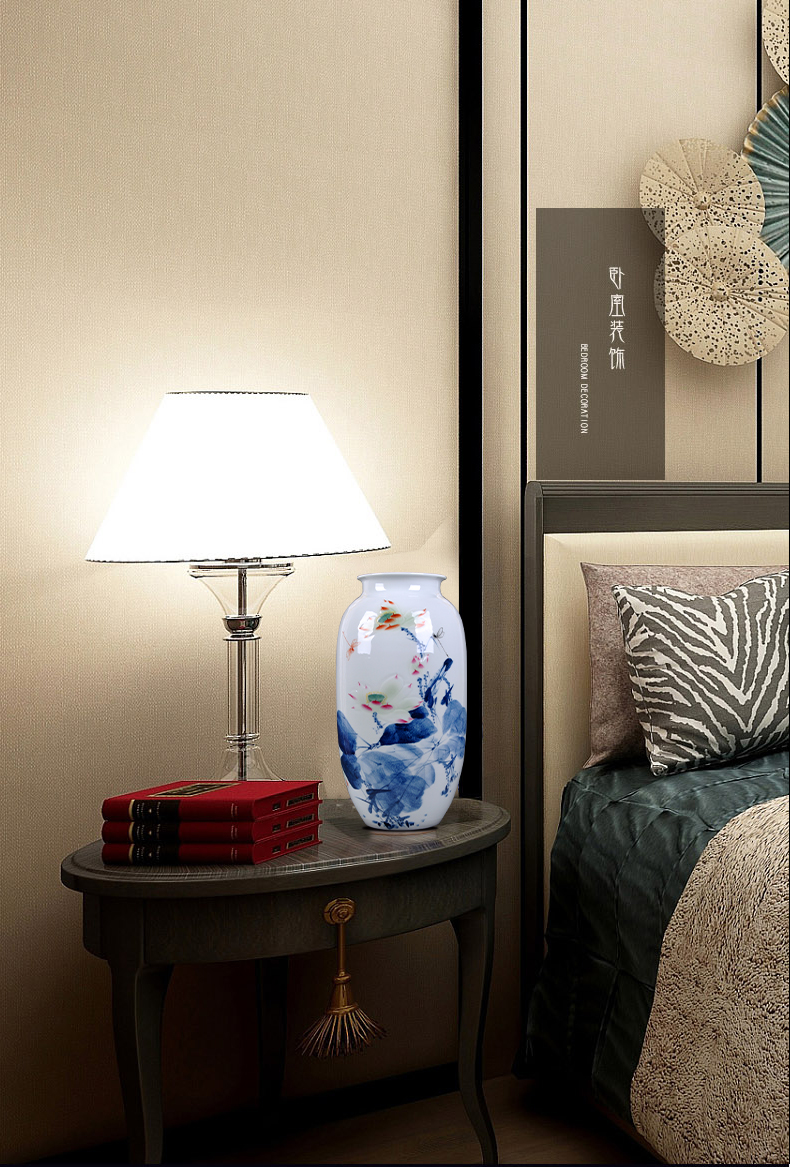 Jingdezhen ceramic furnishing articles hand - made blue anaglyph large vases, flower arrangement sitting room porch Chinese decorative arts and crafts