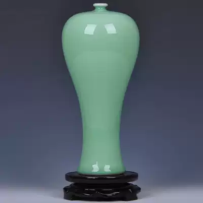 Jingdezhen vase bean green glaze Antique classical vase craft gift decoration Chinese home dried flower decoration Ceramic decoration