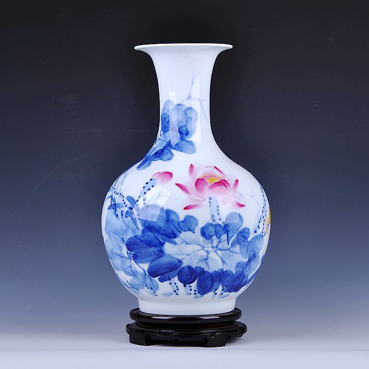 Jingdezhen ceramics new Chinese hand - made famous masterpieces vase household living room TV cabinet decorative furnishing articles flower arrangement