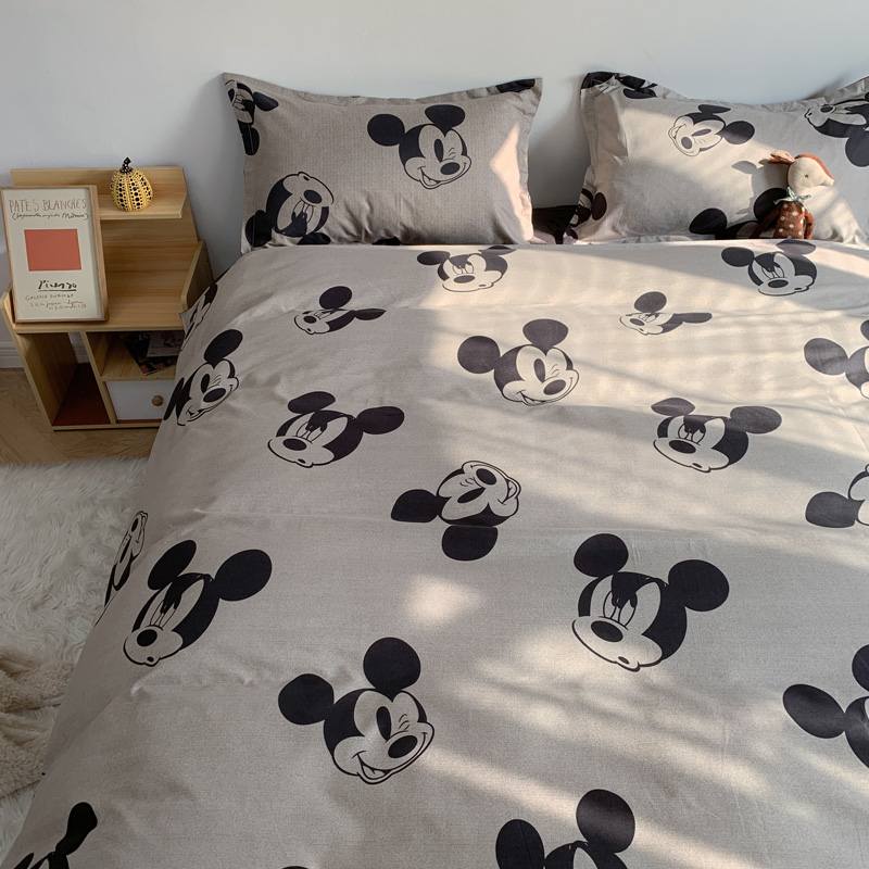 Cartoon Four Pieces Cute Bed Bedding Student Dormitory Children Quilt Cover Bed Linen Boy Girl Three Sets Autumn Winter