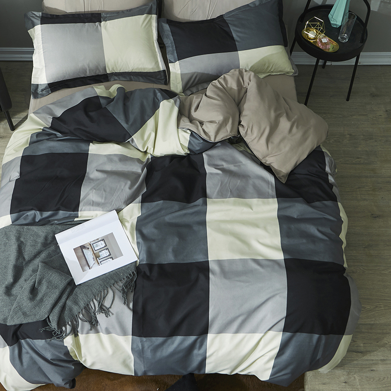 Lattice stripe Jane about four sets of beds bedding bed linen 1 5m1 8 student Dormitory Three sets of 1 2 men