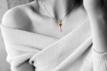 Beauty key secret Branch Old Pit Ice glass jade pendant ice light water slide Iris Design