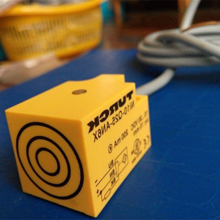 Turk NI20U-M30-VN4X Special NI25-CK40-LIU-H1141*NI25-G47-AP4X Special NI25-CK40-LIU-H1141 * NI25-G47-AP4X Special NI25-CK40-LIU-H1141