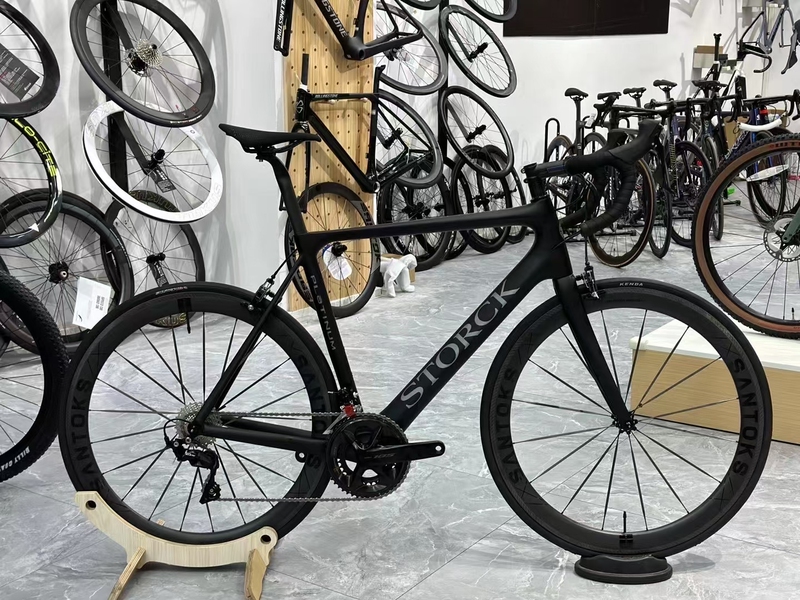 Storck Aernario German Storck Lightweight Carbon Fiber Rim Brake Road Bike Frame 6.7kg Complete Bike Large Size Storck Aernario German Storck Lightweight Carbon Fiber Rim Brake Road Bike Frame 6.7kg Complete Bike Large Size