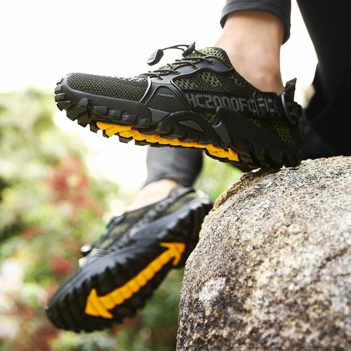 Летние нескользящие дышащие туфли, альпинистская пляжная обувь подходит для пеших прогулок