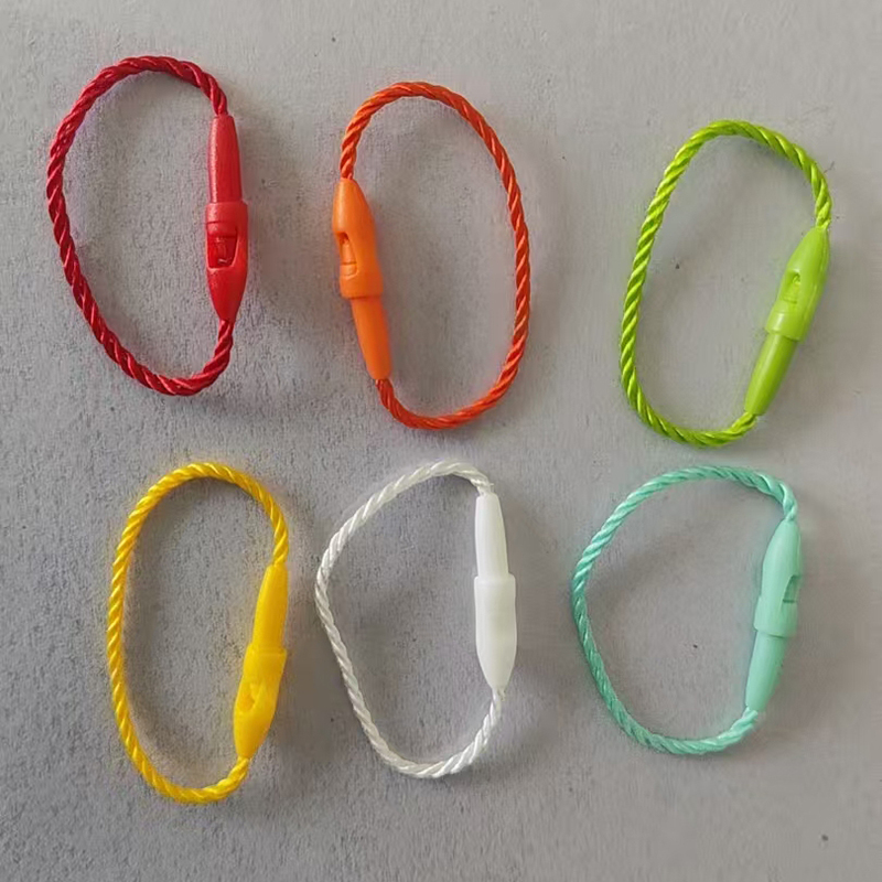 Tag Lanyard Name Circle Rope Hanging Things Items Buckle Rope Various Colors Rope Water Cup School Bag Lanyard Buckle