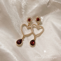 Red Drunk wine red earrings love crystal ear clip Rococo earrings face thin red garnet earrings