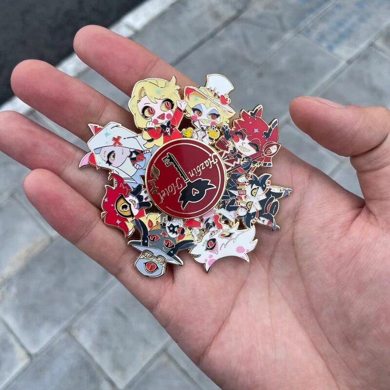 Hell Inn LAOSHU Anime Badge Rotating Metal Pendant Cute Decorative Brooch Alastor Lucifer Valley Hell Inn LAOSHU Anime Badge Rotating Metal Pendant Cute Decorative Brooch Alastor Lucifer Valley