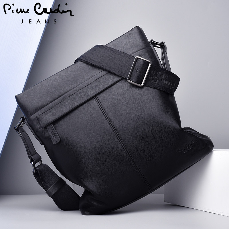 Pilkaden men's bag genuine leather Japanese character packs men's single shoulder inclined satchel with vertical satchel satchel bag for men's business pure cow leather bag